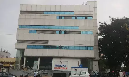 Mahabubnagar hospital directed to pay Rs. 1L compensation for failure to furnish bills