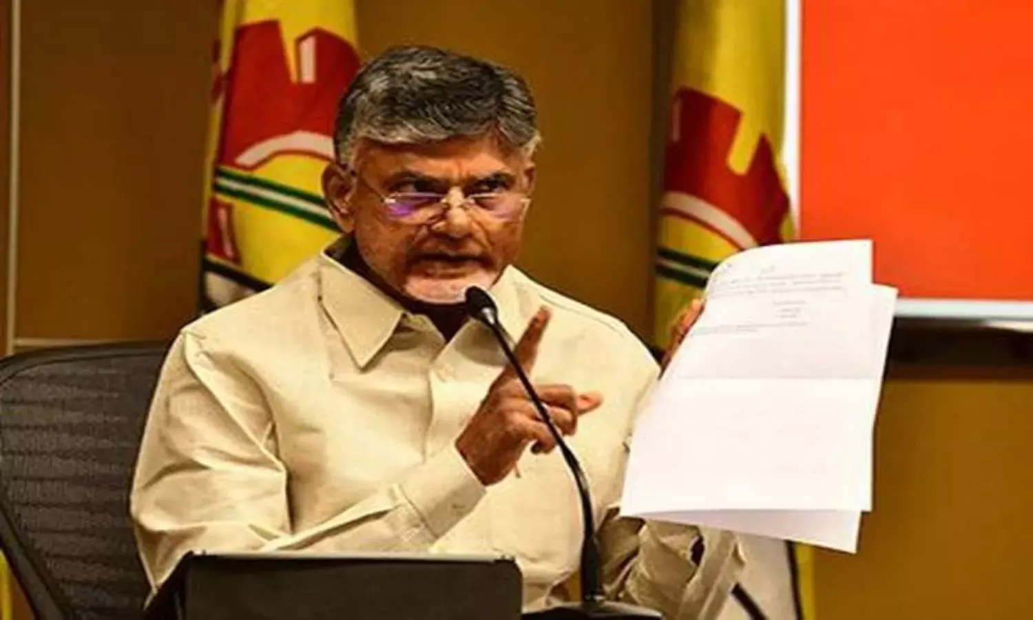 Naidu slams Jagan over Kadapa land grabbing incident, says people have become victims of attacks