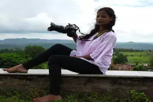 Meet Athram Mamatha, first Adivasi woman professional photographer Meet Athram Mamatha, first Adivasi woman professional photographer