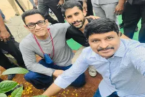 Aamir Khan takes part in Green India Challenge; plants sapling in Hyderabad Aamir Khan takes part in Green India Challenge; plants sapling in Hyderabad
