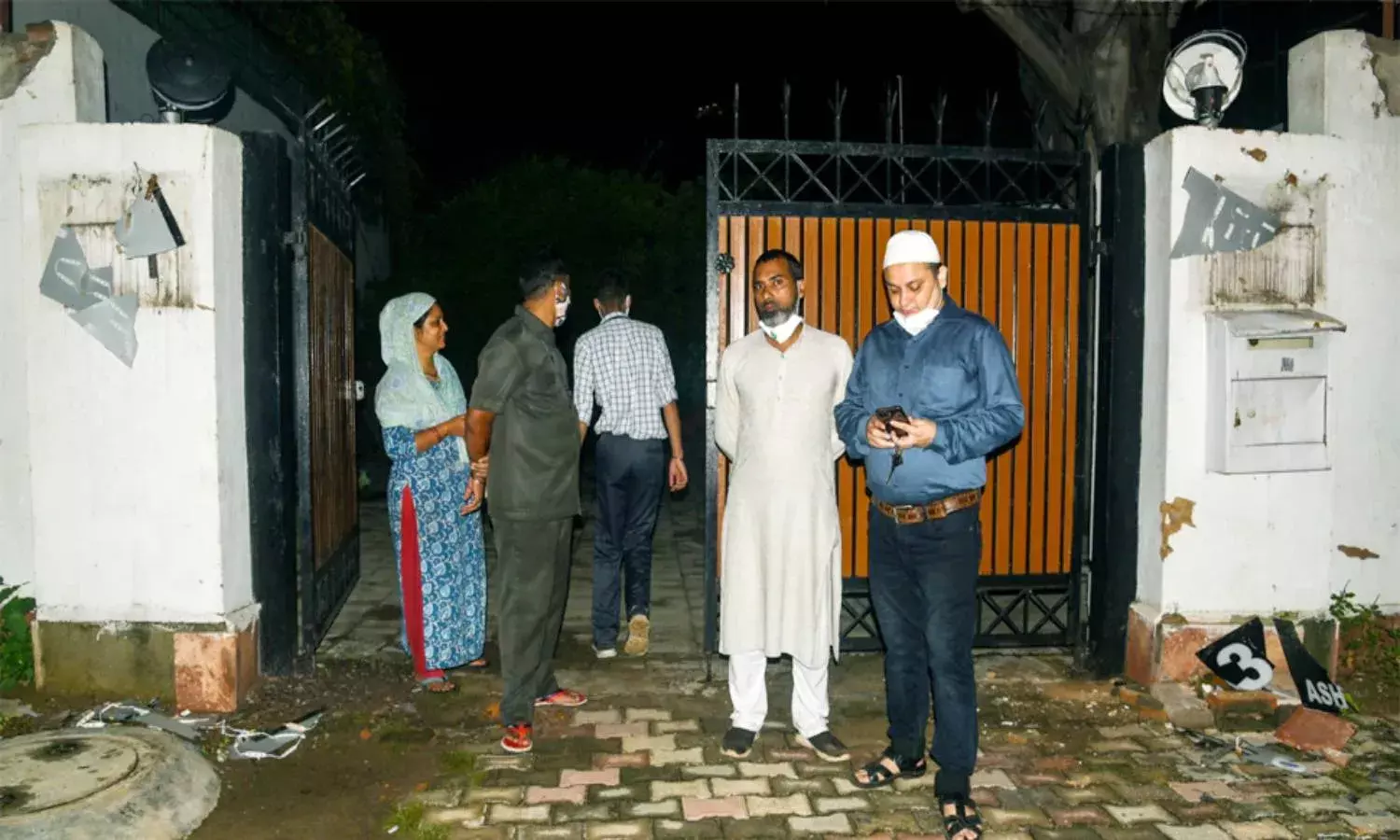 Hindu Sena activists vandalize Asaduddin Owaisis residence in Delhi; police detain five people