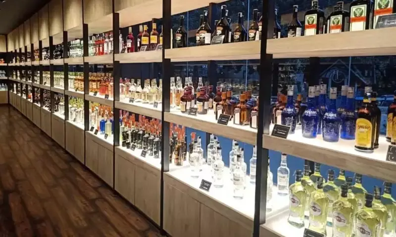 Telangana extends validity of liquor licences by one month