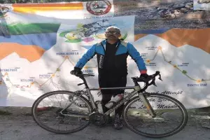 Lt Col Sripada Sriram creates Guinness World Record, cycles from Leh to Manali Lt Col Sripada Sriram creates Guinness World Record, cycles from Leh to Manali