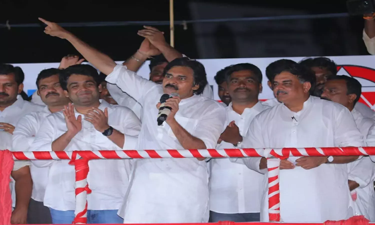 Pawan Kalyan urges Kapu, Telaga, Vontari, Balija communities to fight YSRCP
