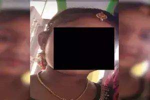 Vizag: 13YO girl dies under suspicious circumstances, parents stage protest Vizag: 13YO girl dies under suspicious circumstances, parents stage protest
