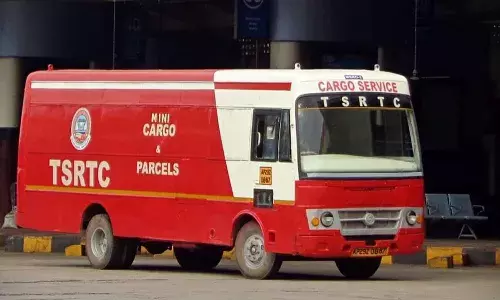 TSRTC earned Rs. 62.02 cr through its cargo parcel, courier services