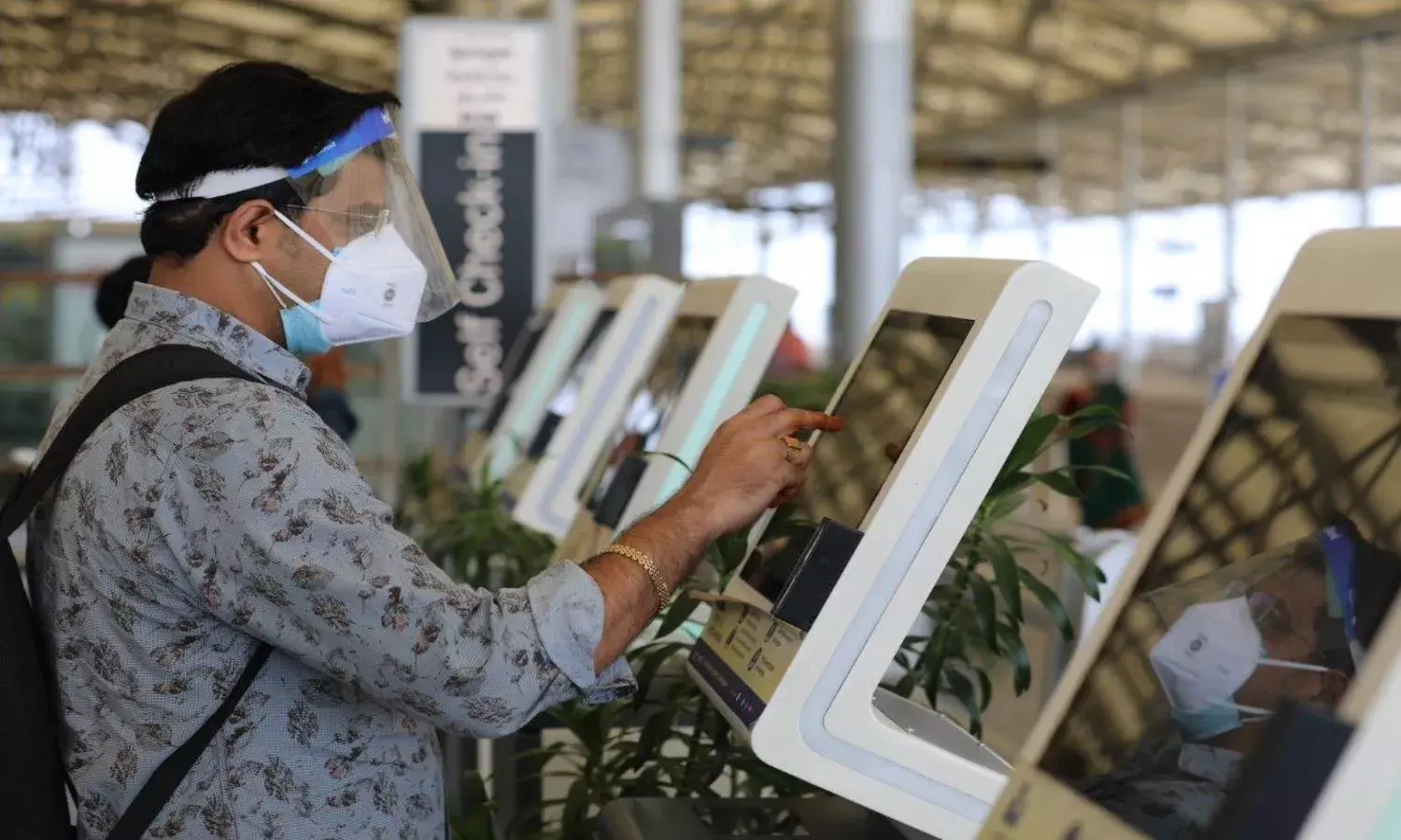 Domestic passenger traffic at Hyd airport reaches 62% of pre-COVID levels in September