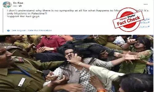 Fact Check: 2017 image of clash among Delhi University students shared with communal angle