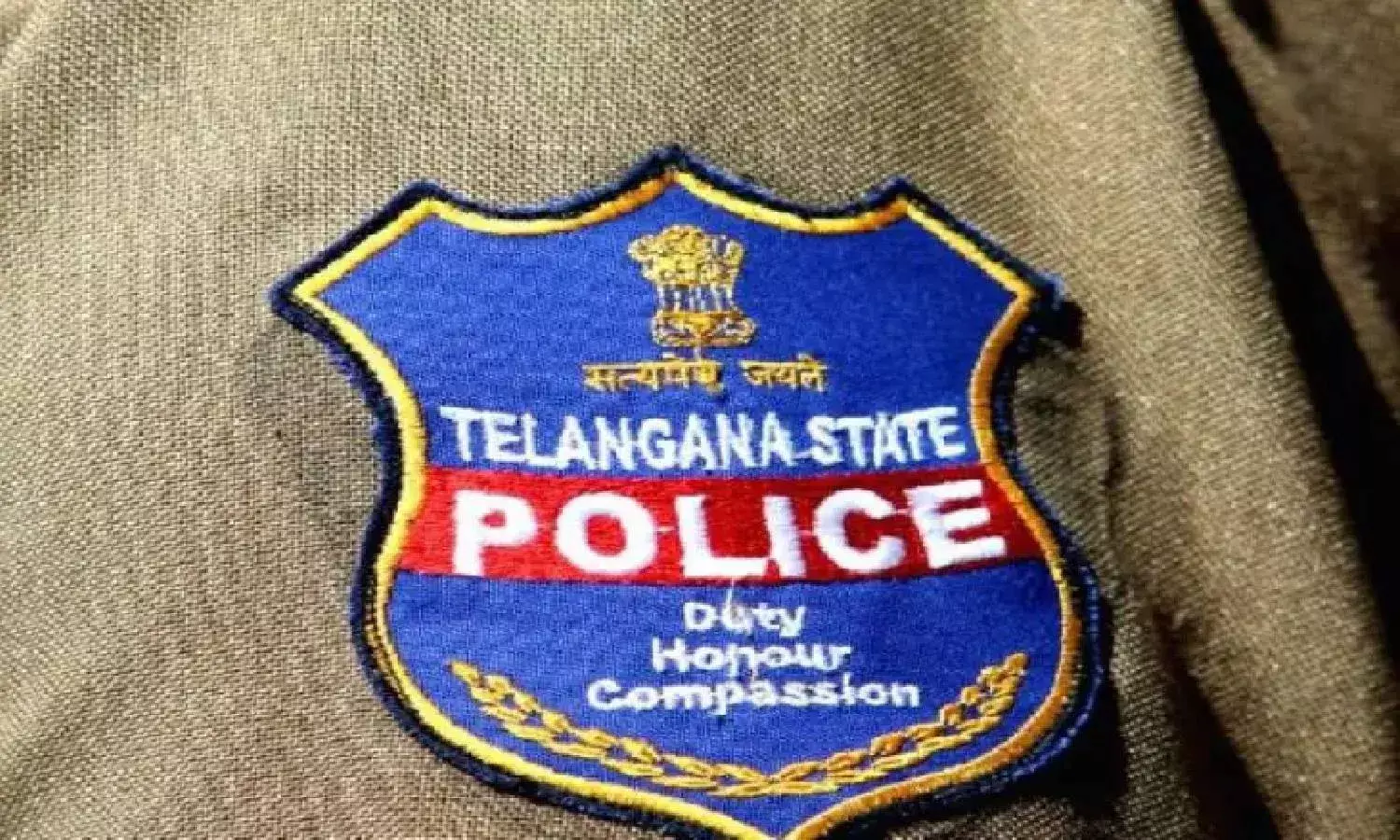 Visakhapatnam: TS Police open fire to disperse stone-pelting mob, two smugglers injured