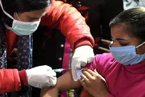 Celebrations start as India crosses 100 crore Covid-19 vaccination mark Celebrations start as India crosses 100 crore Covid-19 vaccination mark