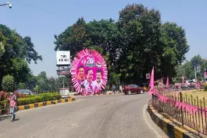 Here are routes to take on day of TRS plenary on 25 Oct Here are routes to take on day of TRS plenary on 25 Oct