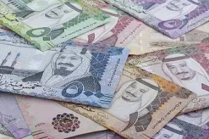 CISF seize 50K Saudi Riyals from Hyderabad Airport CISF seize 50K Saudi Riyals from Hyderabad Airport