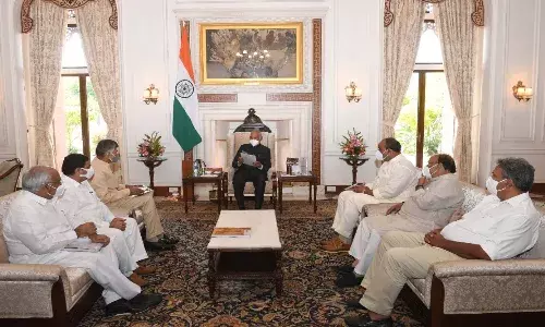 Invoke Article 356, impose presidents rule in AP: Naidu urges Kovind