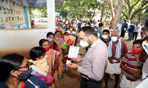 Huzurabad by-election conclude peacefully amid minor clashes, violations