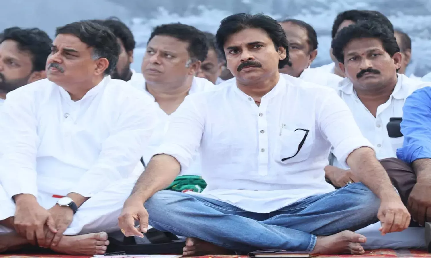 Form all-party committee to intensify agitation  against VSP privatization: Pawan Kalyan to  Jagan