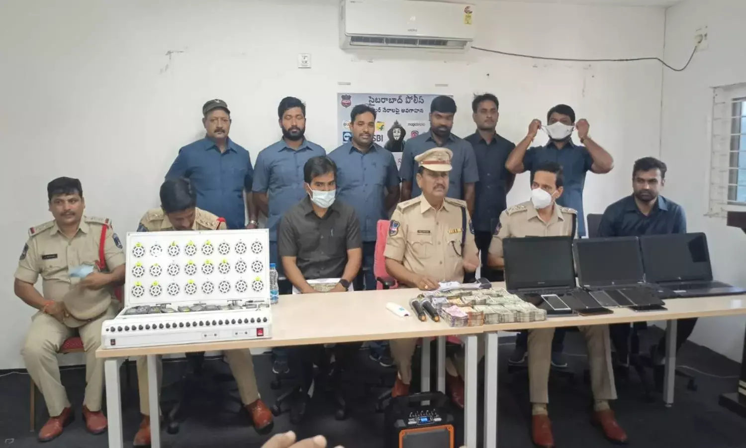 Online cricket betting racket busted, 7 arrested