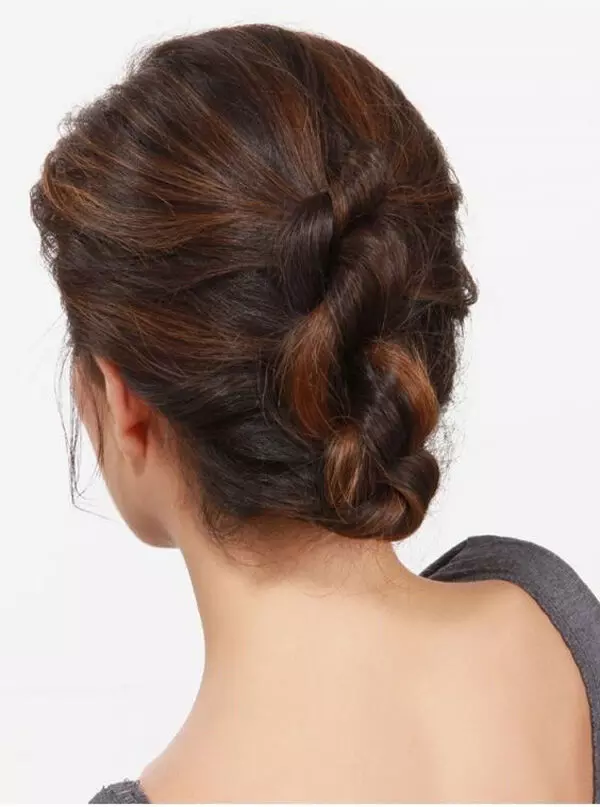12 Easy Office Updos Buns Chignons  More for Busy for Professionals