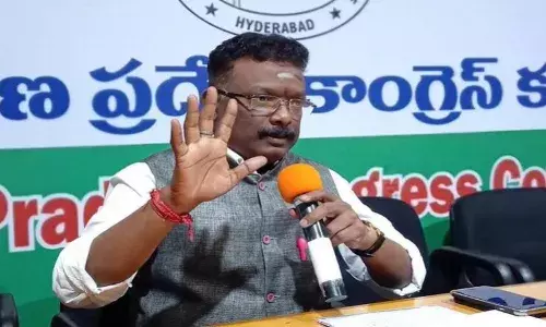 COVID-19: Congress leader approaches TS HC, seeks Rs 50k for kins of 1.2L victims