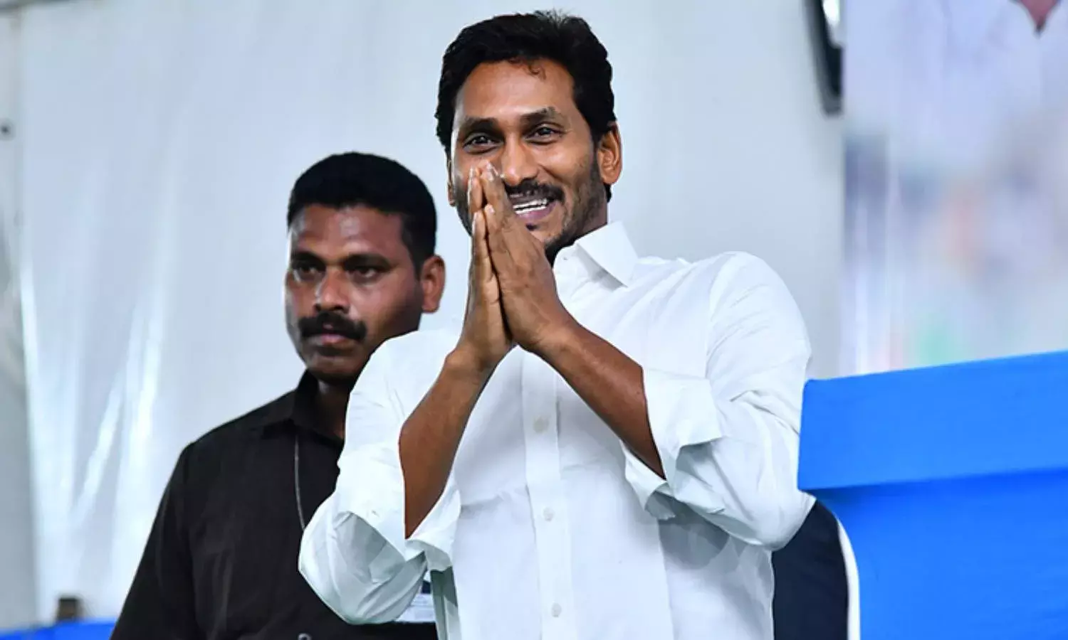 Jagan juggernaut continues in Andhra: YSRCP wins 98 ULBs; Naidu loses Kuppam