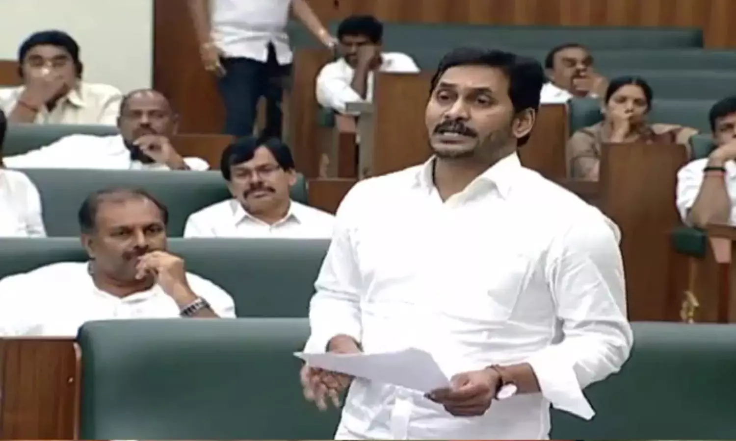 Jagan govt to withdraw old 3 capital Bills; to introduce new comprehensive Bill soon