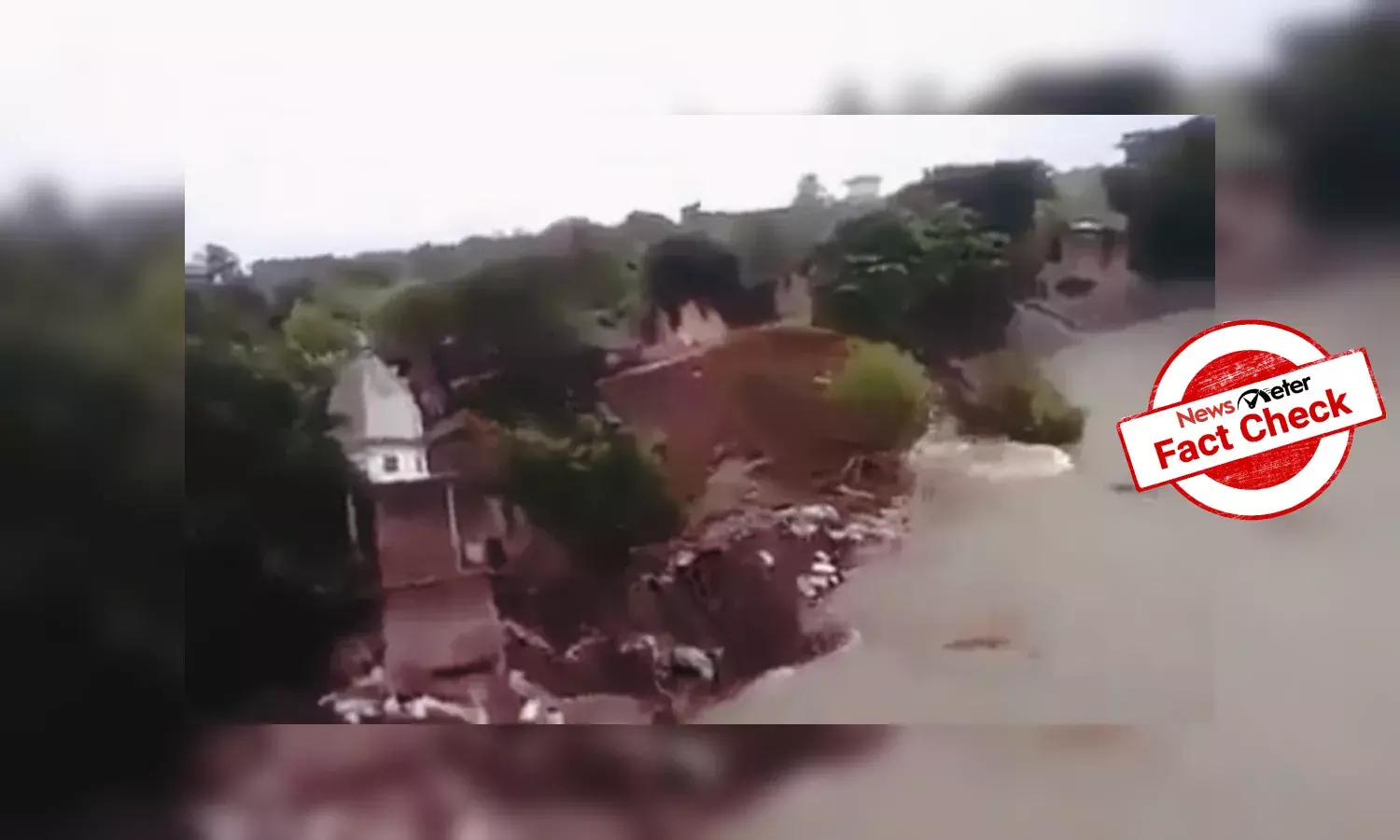 Fact Check: Old video of WB temple caving-in passed off as Ayodhya Ram Mandir