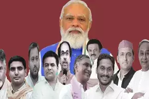 Dynasty politics: The numerous Indian Politicians like their family pack Dynasty politics: The numerous Indian Politicians like their family pack