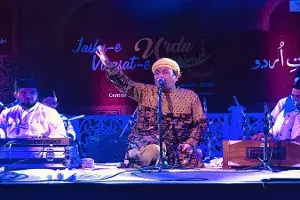 Sufi singer Munawwar Masoom to perform at Shame-e-Sufi Sufi singer Munawwar Masoom to perform at Shame-e-Sufi