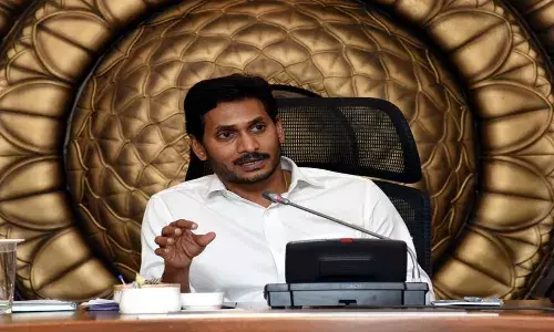 Jagan reviews relief in flood-hit areas