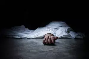 Kadapa: Jilted boyfriend kills housewife after she reunites with family Kadapa: Jilted boyfriend kills housewife after she reunites with family