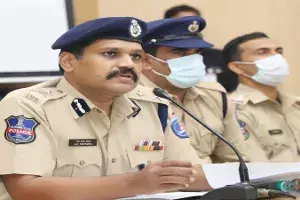 Cyberabad police bust fake SBI call centre racket operating from Delhi Cyberabad police bust fake SBI call centre racket operating from Delhi