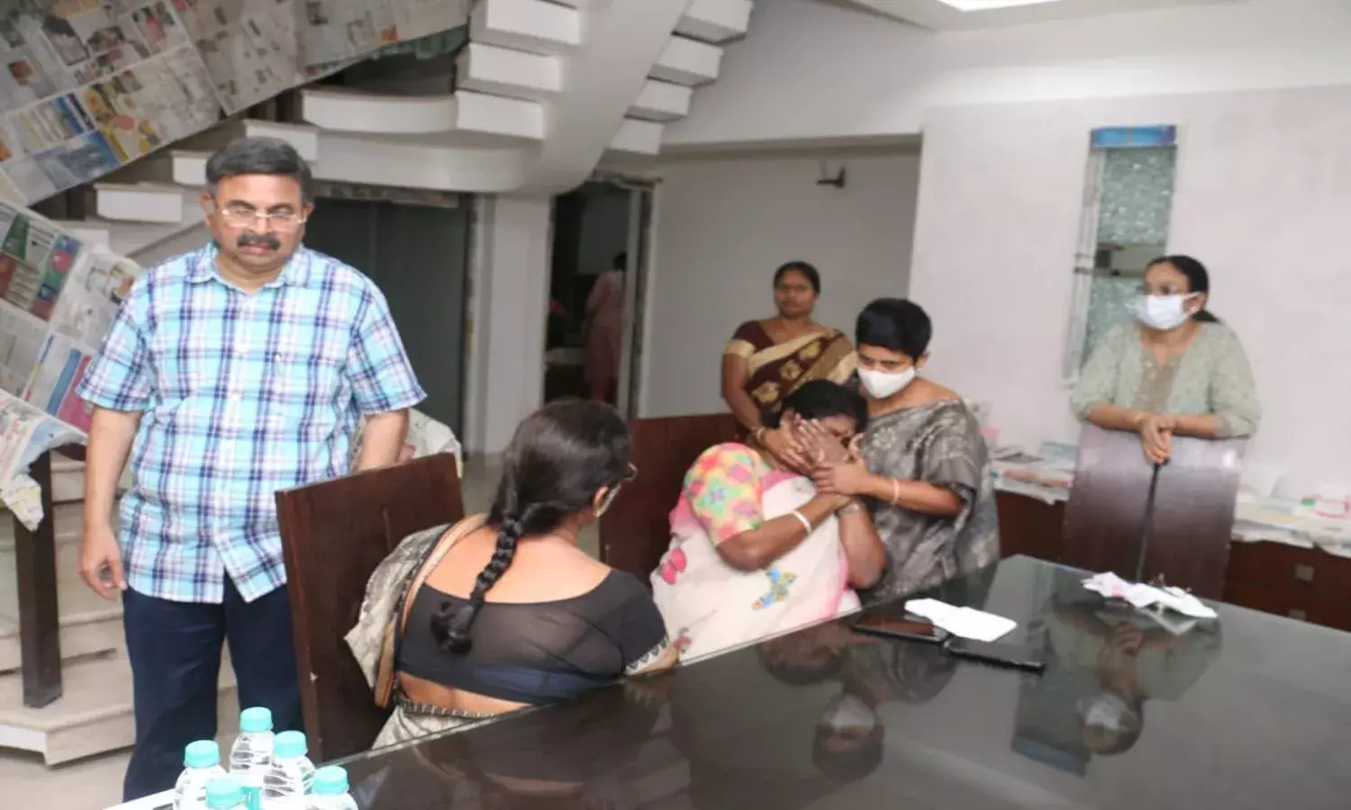 My father never discussed politics at home: Rosaiahs daughter Rama Devi