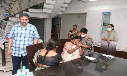 My father never discussed politics at home: Rosaiahs daughter Rama Devi