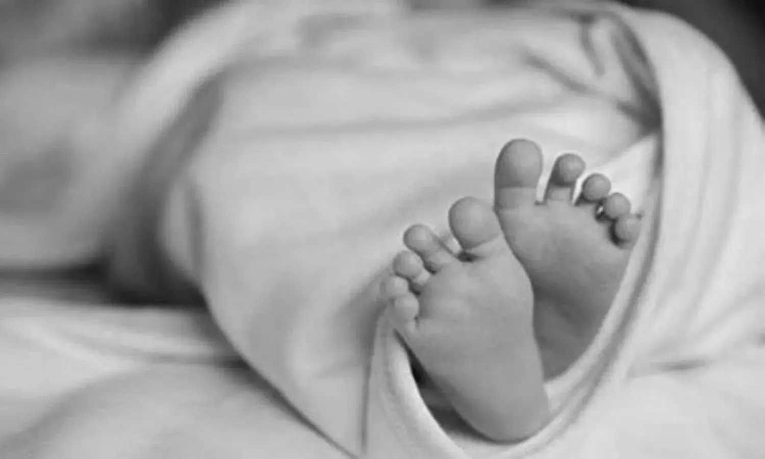 Vizag police rescue 6 MO boy from abductors