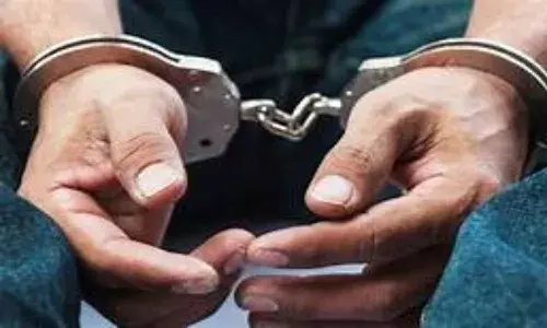 Owners of Club Tollywood in Begumpet, 33 customers arrested for obscene acts in pub