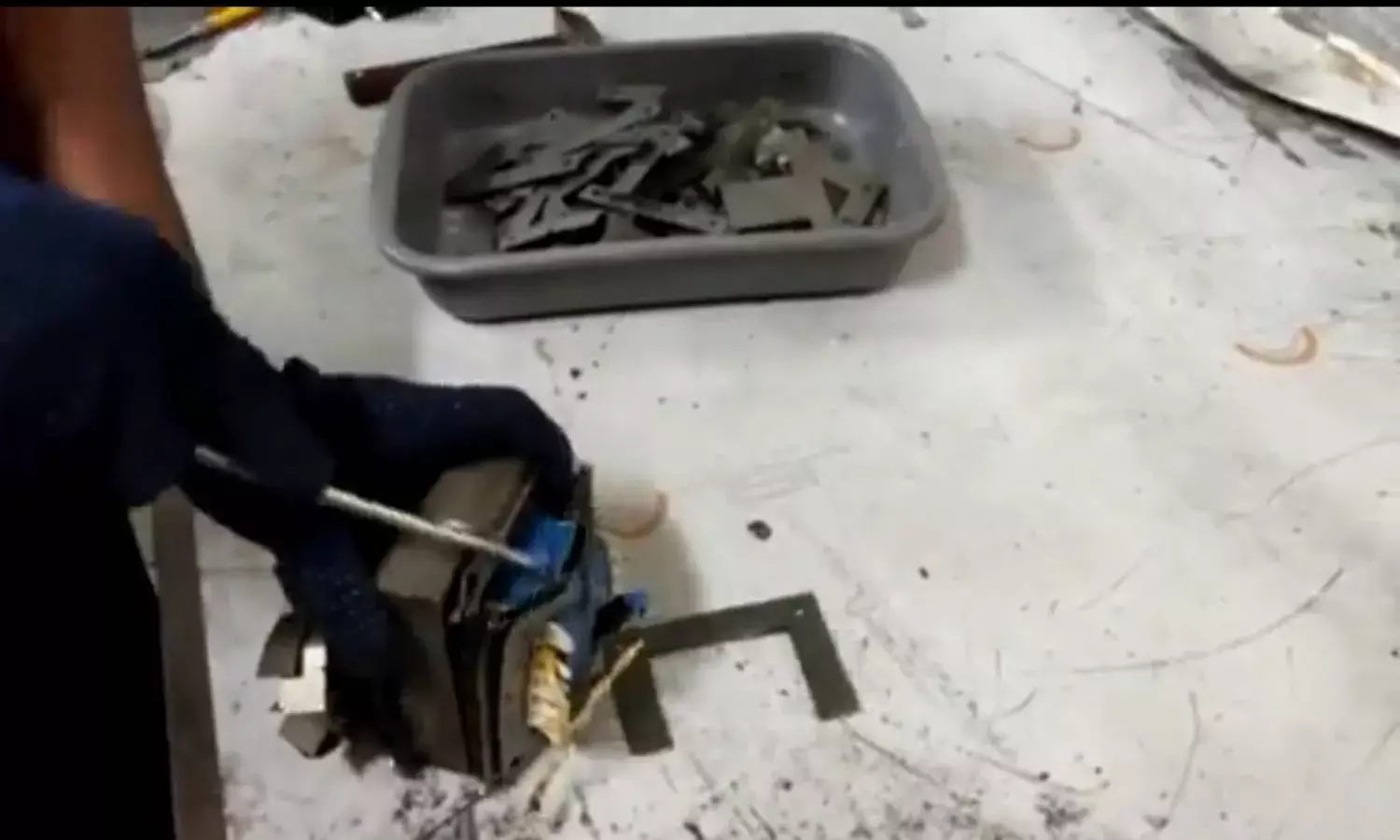 Gold worth Rs. 15L concealed in voltage converter seized at RGIA