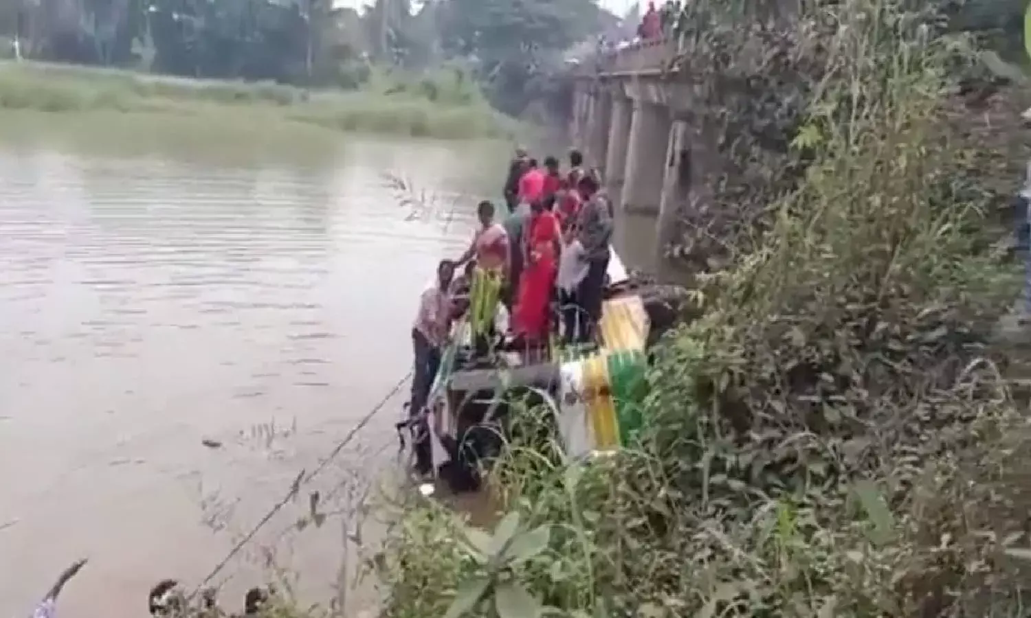 9 people killed after APSRTC bus falls into stream in West Godavari