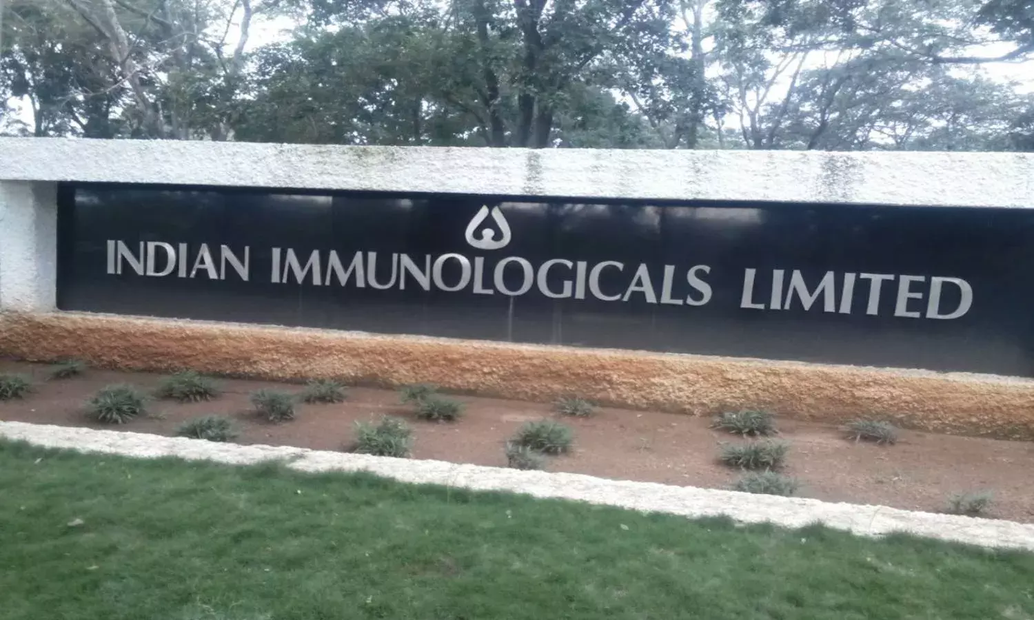 Hyd-based IIL launches goat pox vaccine; small animal farmers to benefit