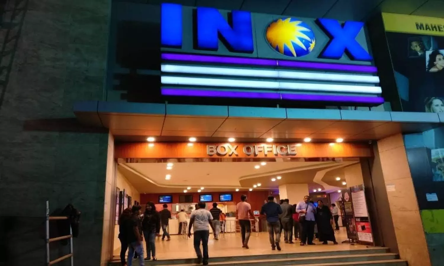 INOX Kachiguda fined Rs. 1.1 lakh for delay in starting movie