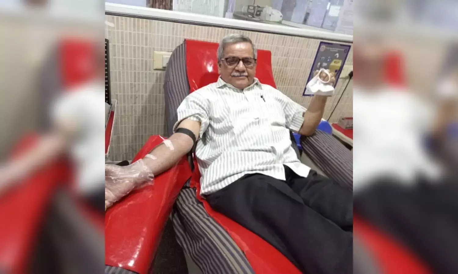 Retd Vizag lecturer donates blood for 100th time, has given 35K ltrs so far