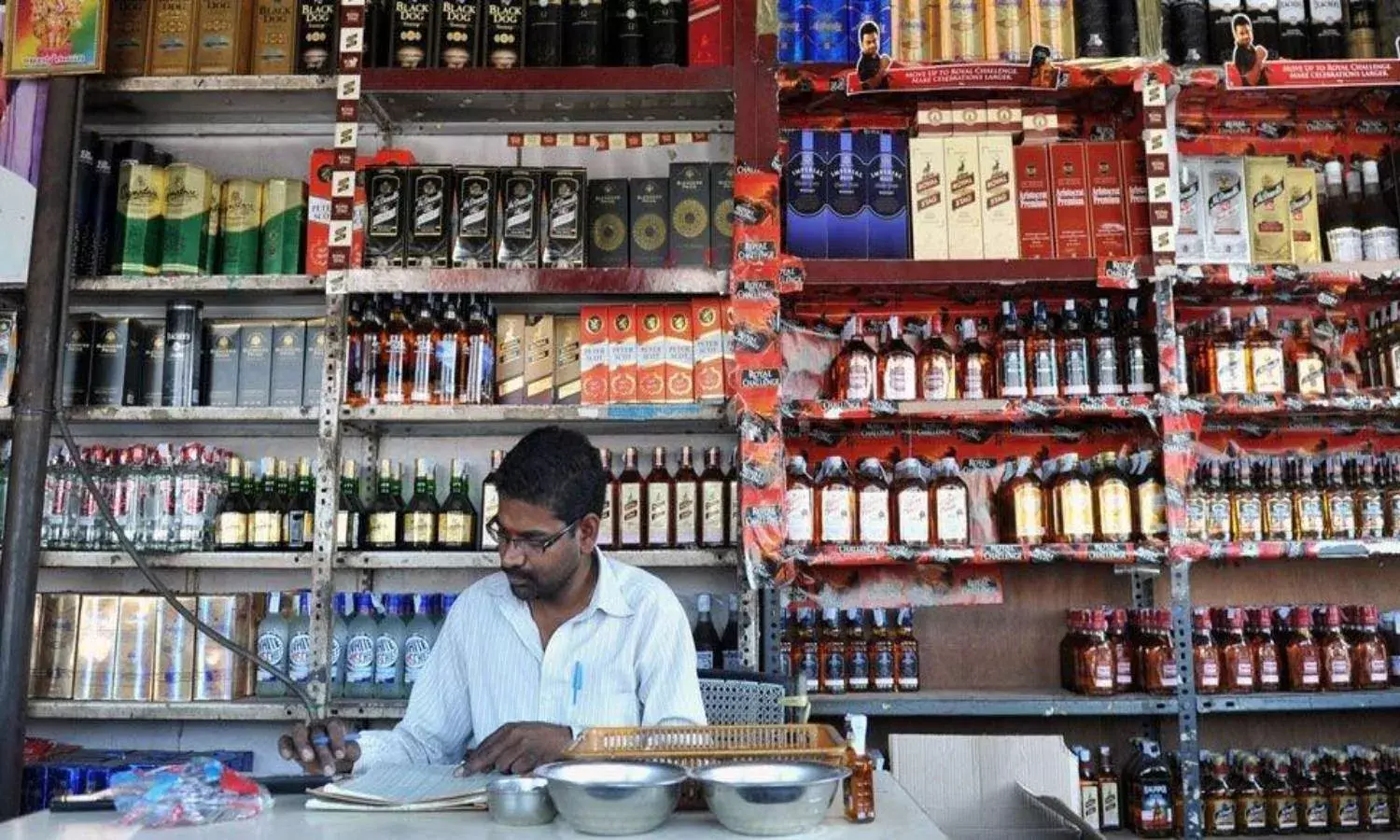 Liquor revenue to touch Rs 21k Cr in AP this year