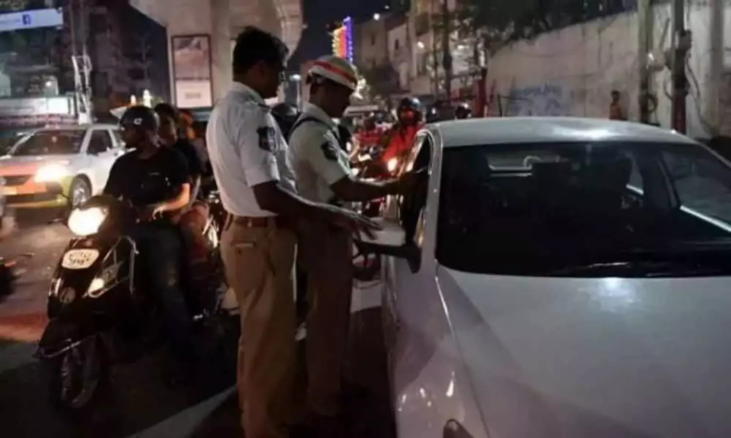 Drunken driving: 25,453 cases booked in Hyderabad; only 25 licences suspended