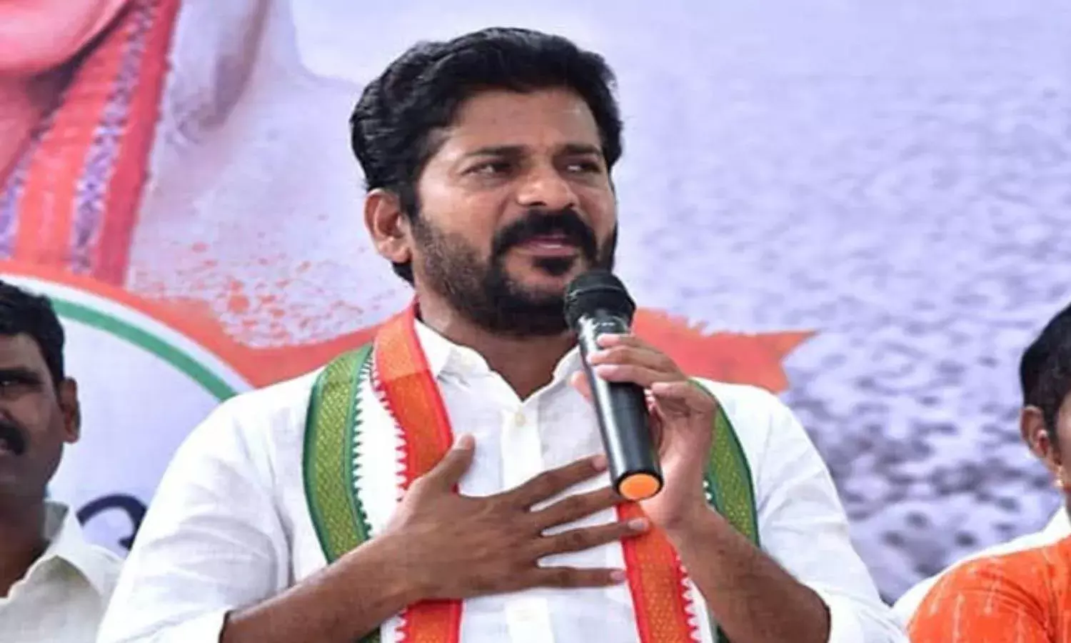 Why discourage farmers when you yourself grow paddy: Revanth Reddy to KCR