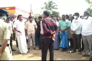 As outsiders visit Krishnapatnam for Anandayyas cure, locals worry about spread of virus As outsiders visit Krishnapatnam for Anandayyas cure, locals worry about spread of virus