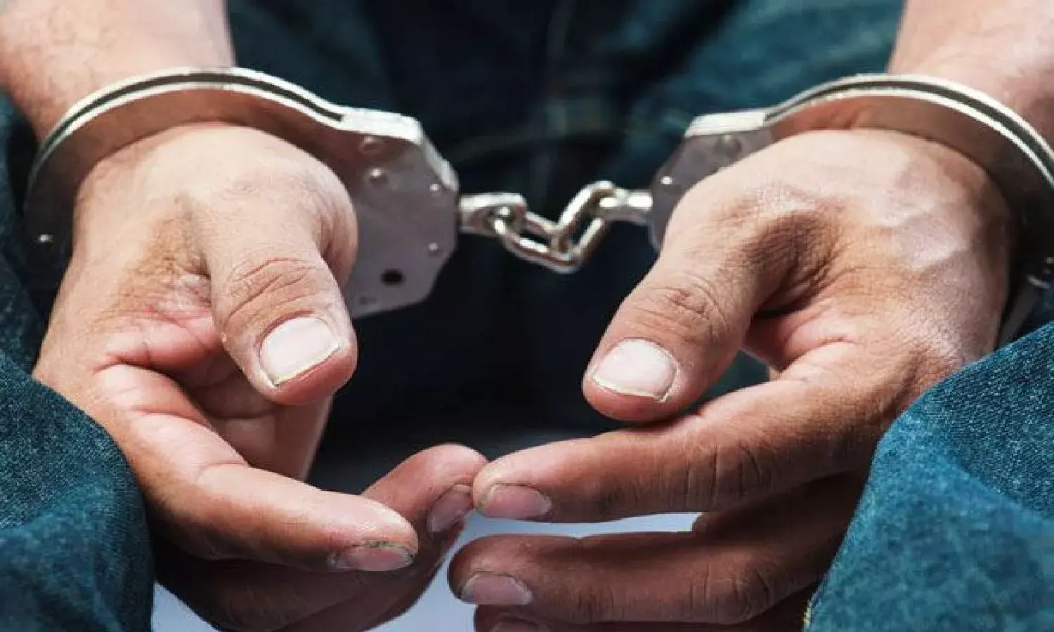 2 arrested for illegal sale of muscle-building injections in Chandrayangutta