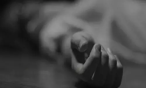 Man hacks wife to death, ends his life in Vizag