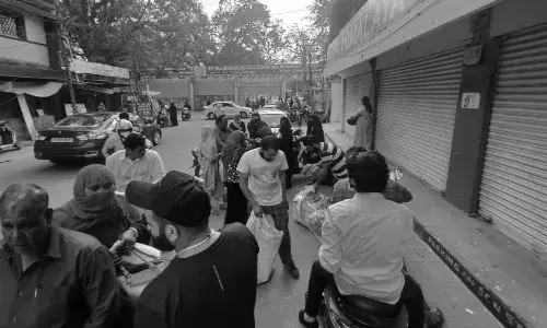 `Pain, `loss and `fear: `Numaish vendors stare at uncertain future as they head home