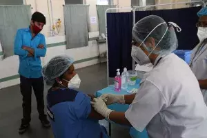 Reduce interval between second and precautionary dose: Harish Rao to centre Reduce interval between second and precautionary dose: Harish Rao to centre