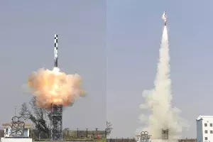 India successfully test-fires BrahMos supersonic cruise missile India successfully test-fires BrahMos supersonic cruise missile