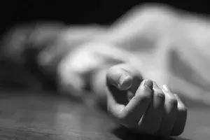 Chittoor shocker: Woman beheads husband; carries severed head to police station Chittoor shocker: Woman beheads husband; carries severed head to police station