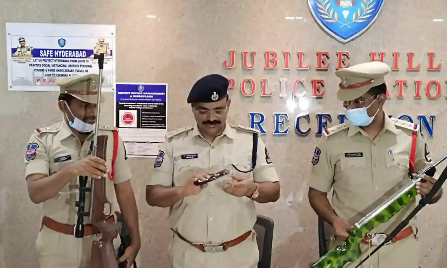 Ex-RSI arrested for extortion in Hyd; had cheated many by posing as top officer